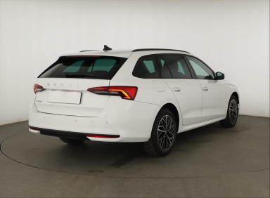 Škoda Octavia - 2025