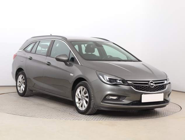 Opel Astra, 2019