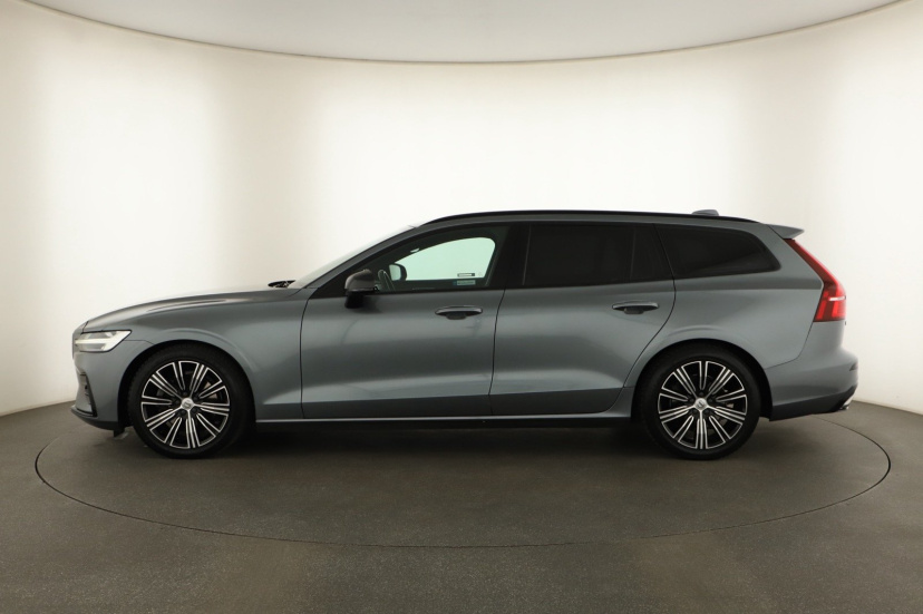 Volvo V60, 2021