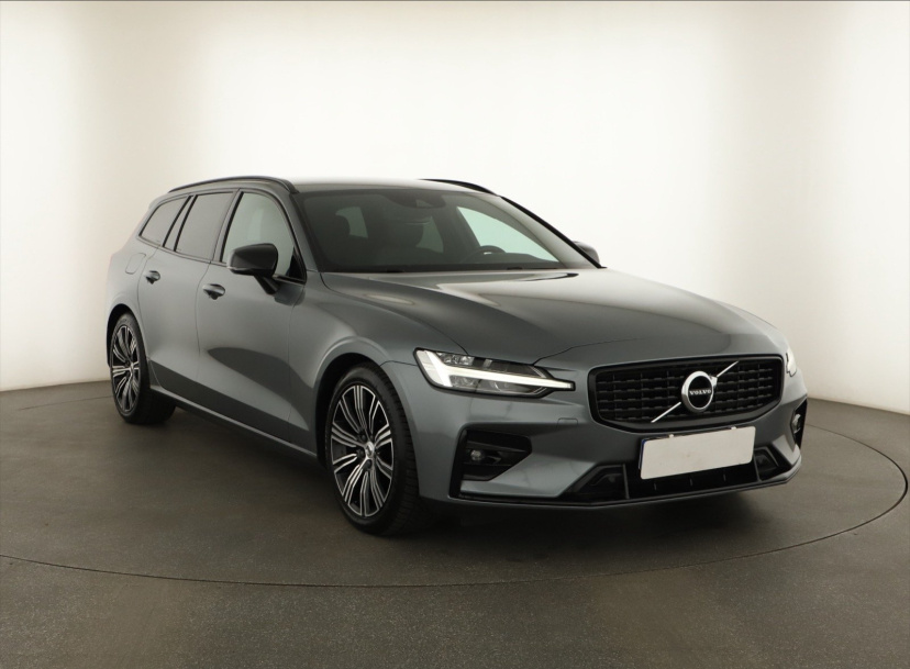 Volvo V60, 2021