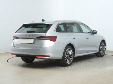 Škoda Octavia - 2025