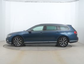 Volkswagen Passat - 2020