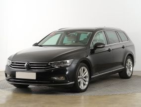 Volkswagen Passat - 2022