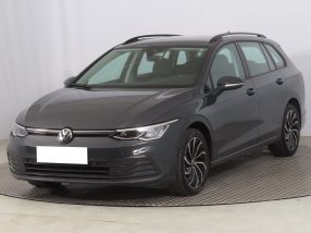 Volkswagen Golf - 2021