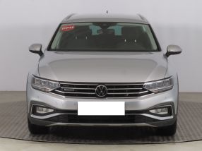 Volkswagen Passat - 2021
