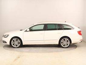 Skoda Superb - 2015