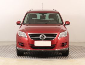 Volkswagen Tiguan - 2010