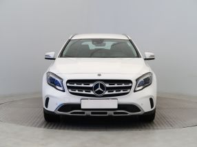 Mercedes-Benz GLA - 2019