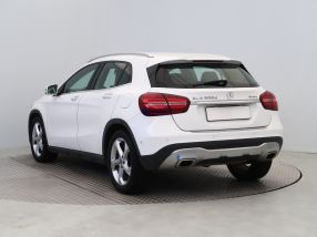Mercedes-Benz GLA - 2019