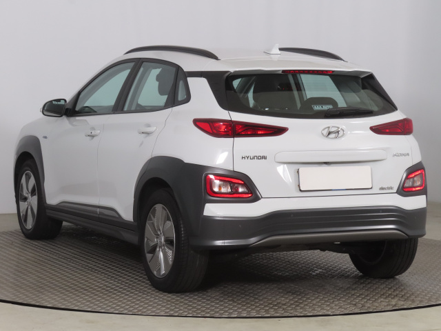 Hyundai Kona Electric 64 kWh