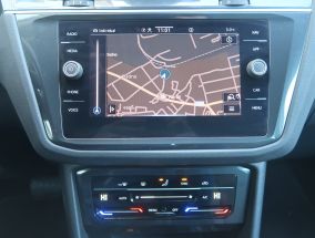 Volkswagen Tiguan - 2021