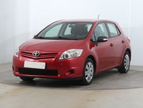 Toyota Auris - 2011