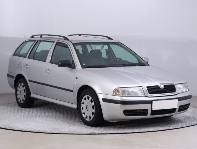 Škoda Octavia 2002