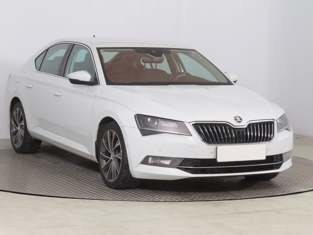 Škoda Superb 2017