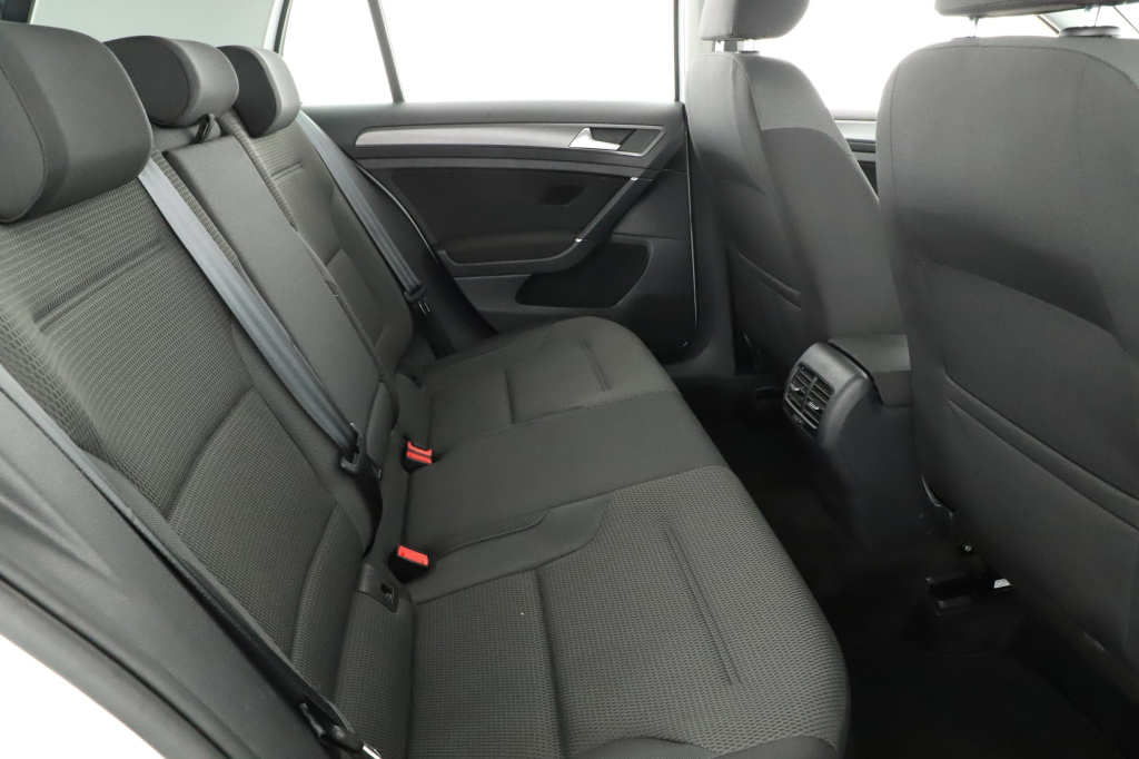 Volkswagen e-Golf