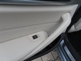 BMW 5 - 2019