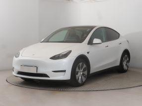 Tesla Model Y - 2021