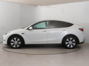 Tesla Model Y - 2021