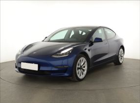 Tesla Model 3 - 2020