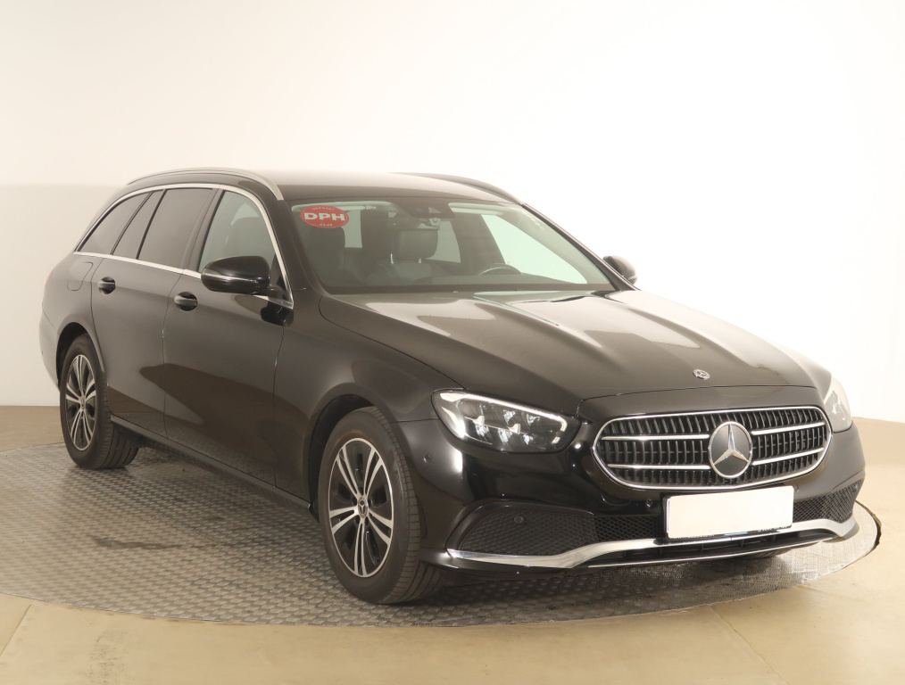 Mercedes-Benz E