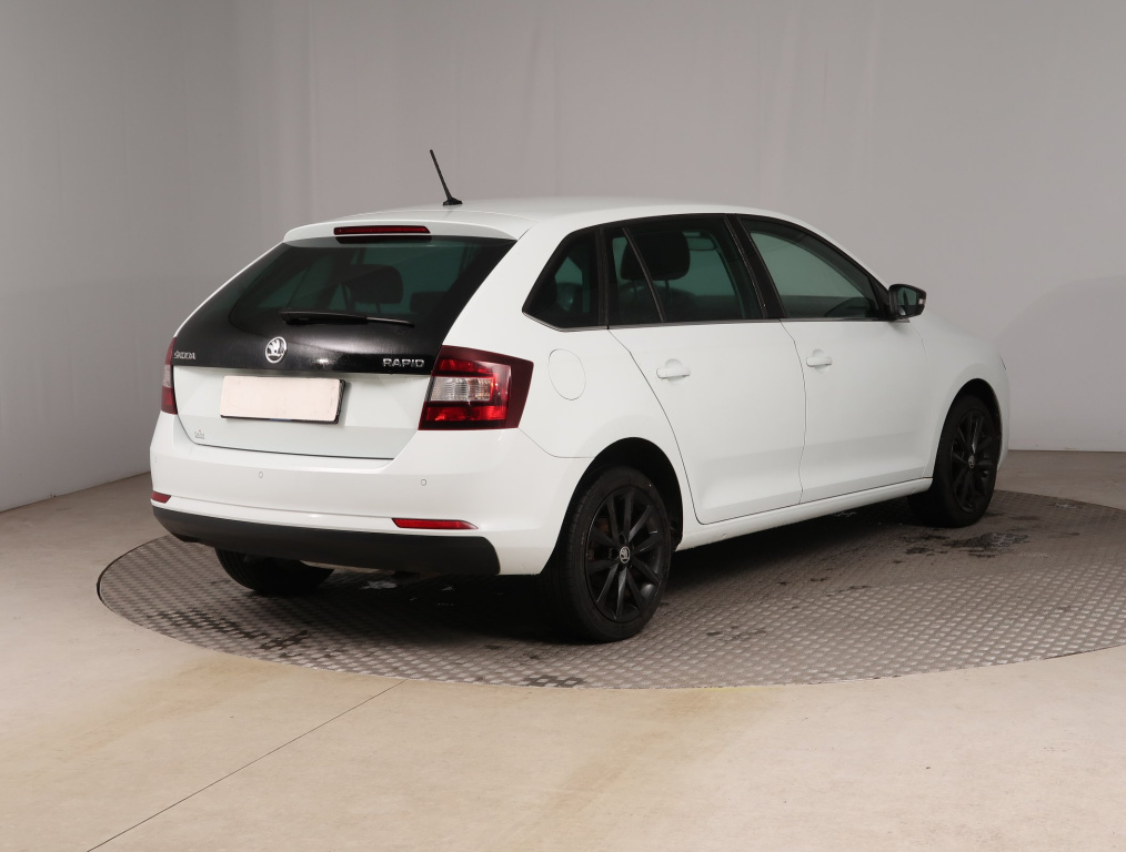 Škoda Rapid Spaceback