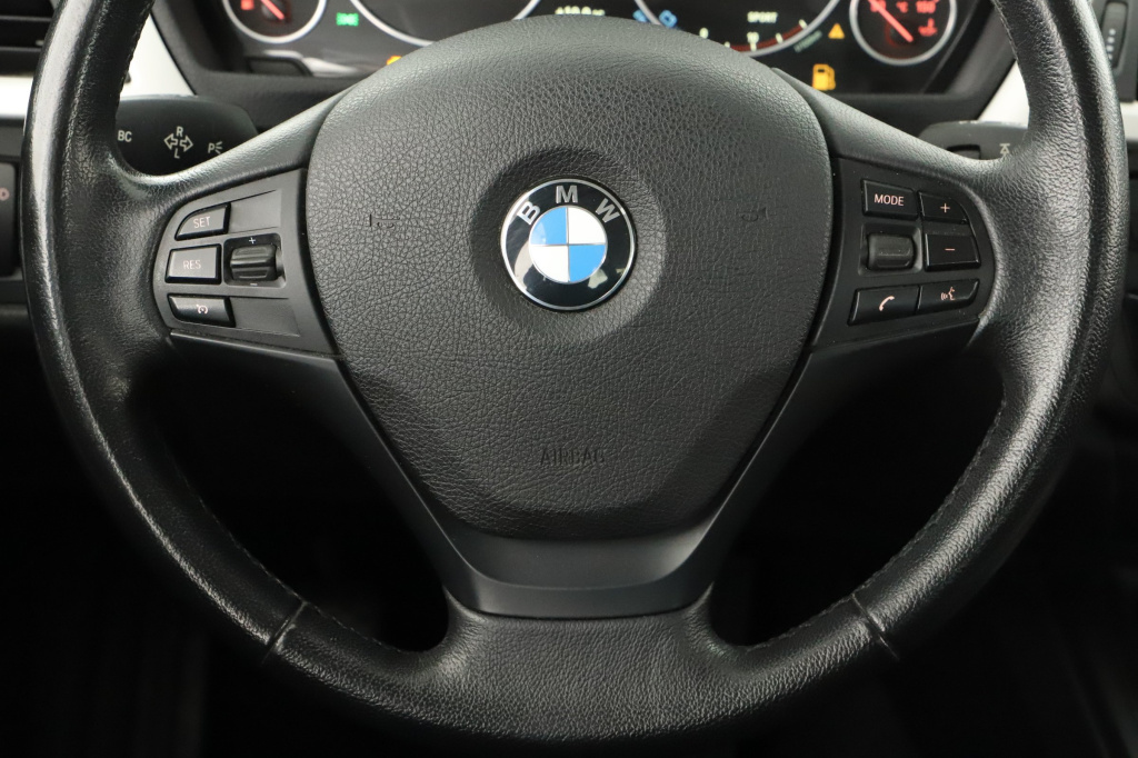 BMW 3