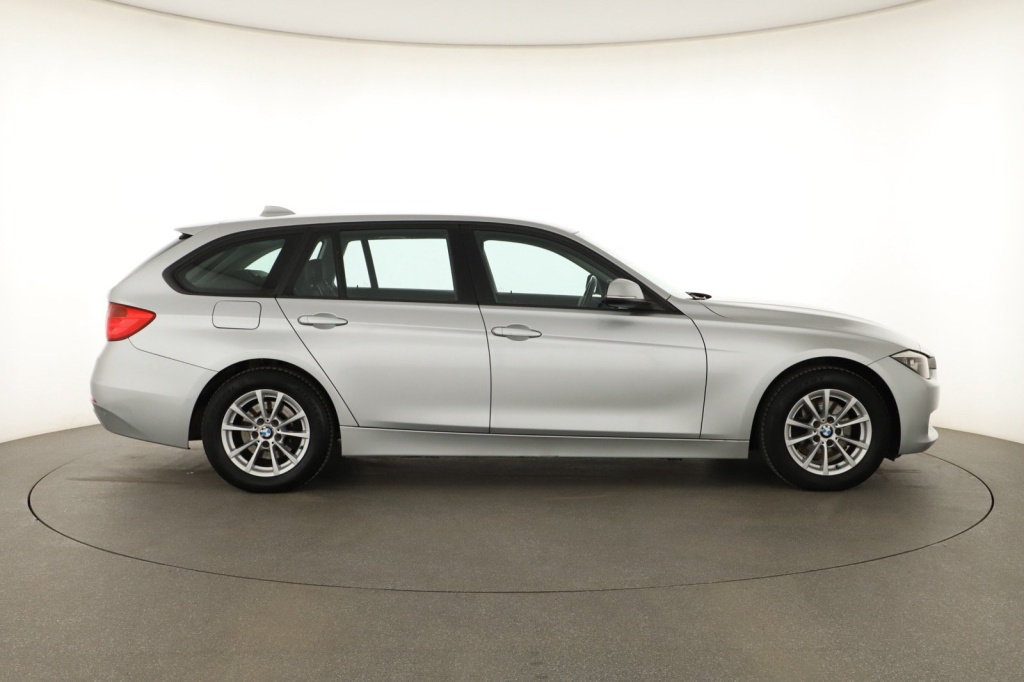 BMW 3