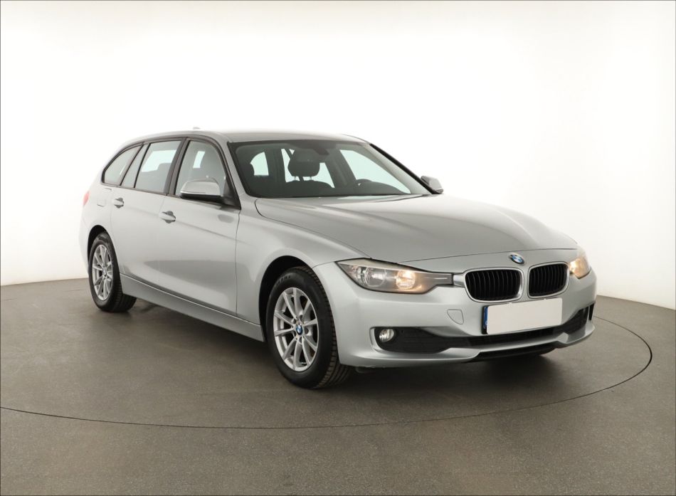 BMW 3 - 2013