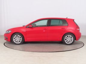 Volkswagen Golf - 2017