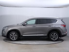Hyundai Santa Fe - 2020