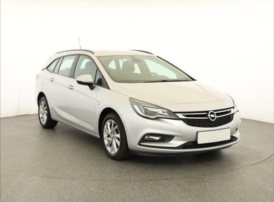 Opel Astra - 2019