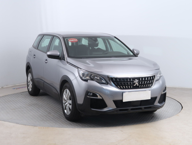 Peugeot 5008 2020