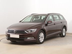 Volkswagen Passat - 2015