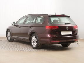 Volkswagen Passat - 2015