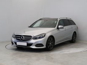 Mercedes-Benz E - 2013