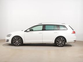 Volkswagen Golf - 2014