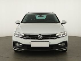 Volkswagen Passat - 2020