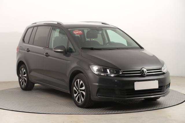 Volkswagen Touran 2021