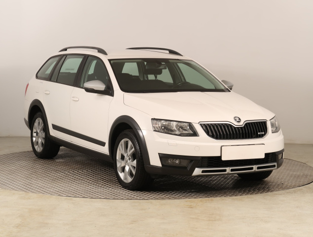 Škoda Octavia Scout 2015