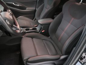 Hyundai i30 - 2022