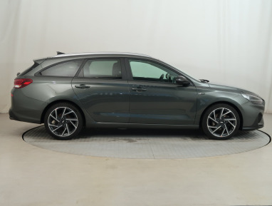 Hyundai i30 - 2022