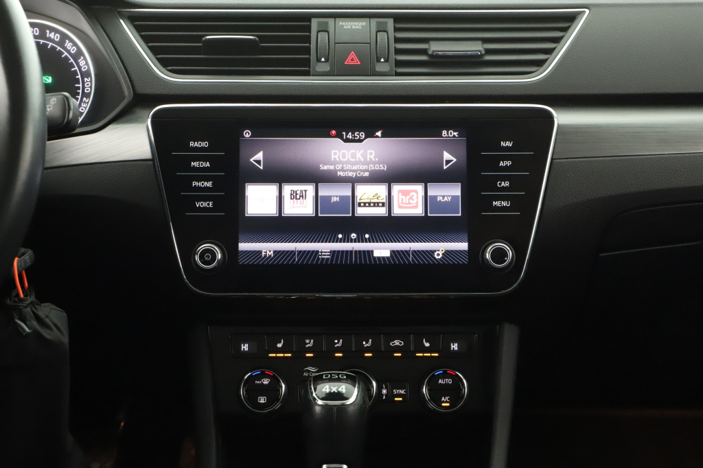 Škoda Superb