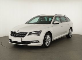 Skoda Superb - 2019