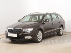 Skoda Superb - 2012