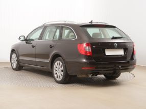 Skoda Superb - 2012