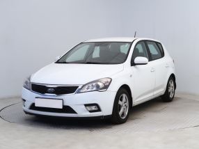 Kia Ceed - 2012