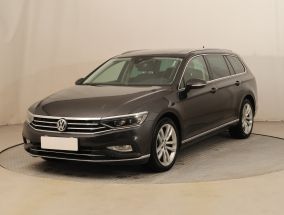 Volkswagen Passat - 2020