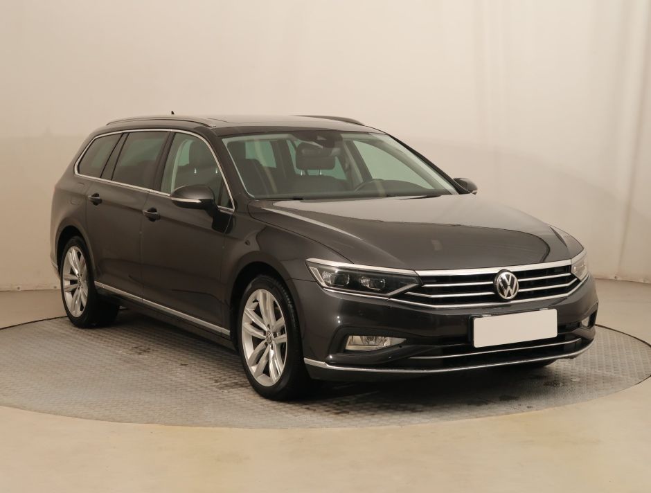 Volkswagen Passat - 2020