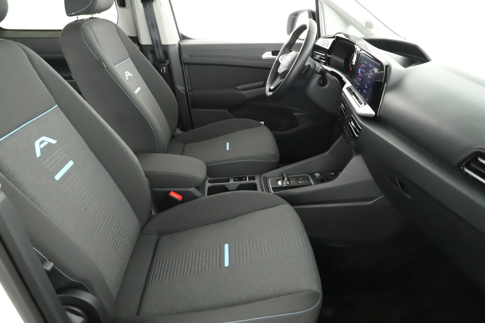Ford Tourneo Connect - 2025