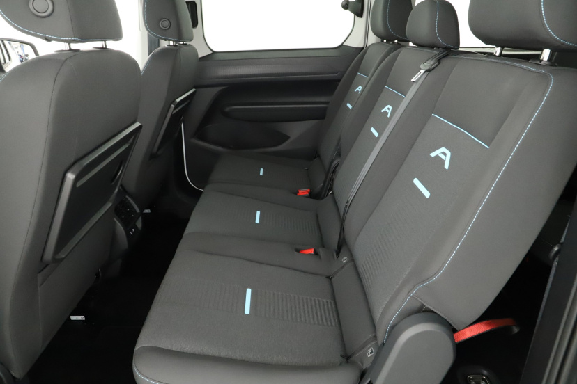 Ford Tourneo Connect, 2025